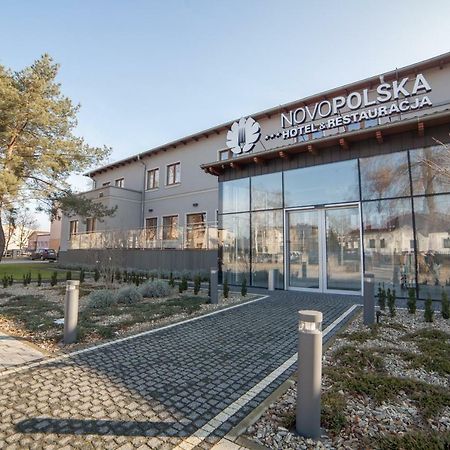 Novopolska - Hotel I Restauracja Koscian Ngoại thất bức ảnh
